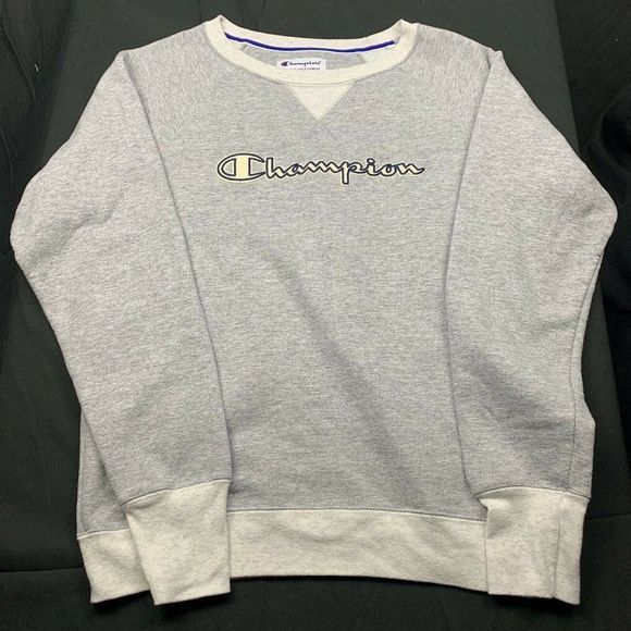 Champion Other - Champion Reverse Weave Spellout Embroidered Crew Neck Sweatshirt Size Small USA